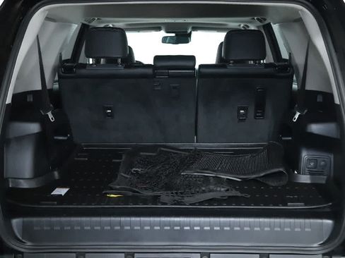 Certified 2024 Toyota 4Runner SR5 Premium w/ Moonroof Package AWD/4WD image 31