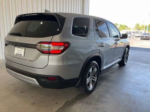 Certified 2025 Honda Pilot EX-L image 22