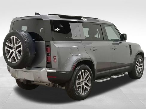 Used 2024 Land Rover Defender 110 S AWD/4WD image 3