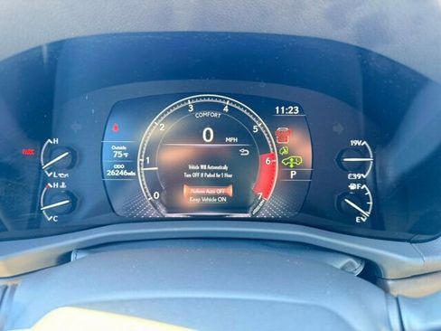 Used 2023 Lexus LX 600 4WD w/ Luxury Package image 26