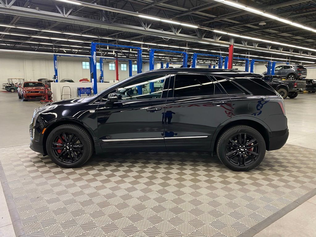 Used 2023 Cadillac XT5 Sportv AWD/4WD image 6