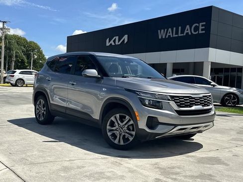 Certified 2023 Kia Seltos LX AWD/4WD image 1