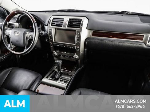 Used 2019 Lexus GX 460 image 23
