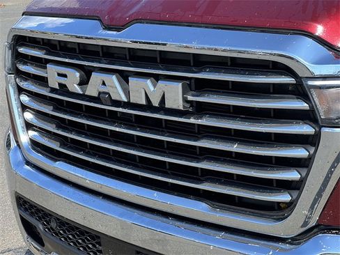Used 2025 RAM 1500 Laramie image 16