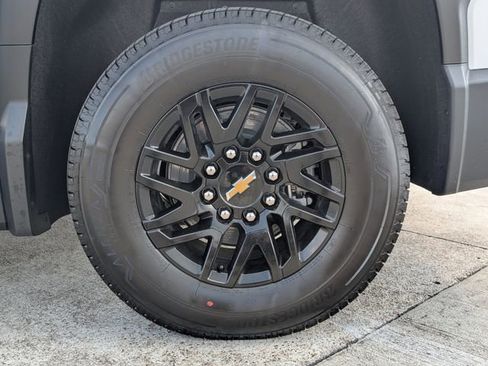 New 2026 Chevrolet Silverado EV LT w/ Plus Package image 9