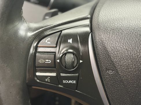 Used 2015 Acura TLX V6 w/ Technology Package FWD image 26