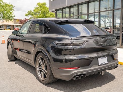 Used 2023 Porsche Cayenne S image 4