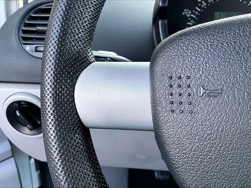 Used 2003 Volkswagen Beetle GL image 20