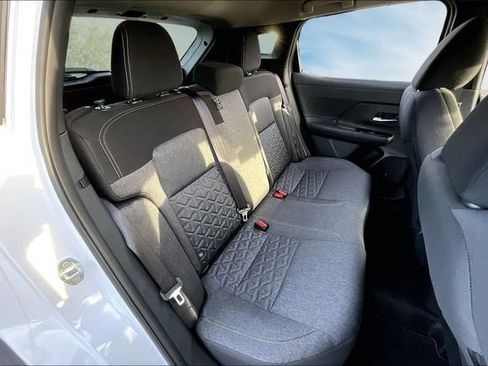 New 2026 Nissan Kicks SV w/ Cold Weather Package FWD image 8