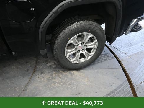 Used 2025 GMC Sierra 1500 SLT image 20