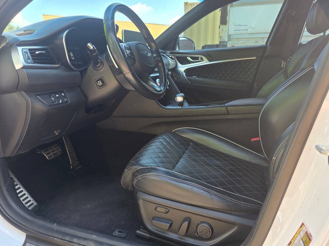 Used 2019 Genesis G70 3.3T Advanced w/ Sport Package RWD image 14