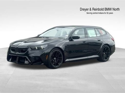 New 2027 BMW M5 Touring AWD/4WD image 1