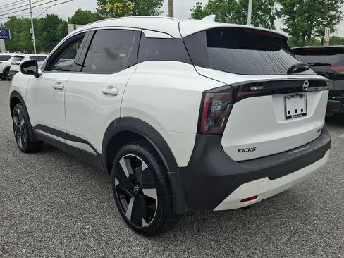 Certified 2025 Nissan Kicks SR AWD/4WD image 5
