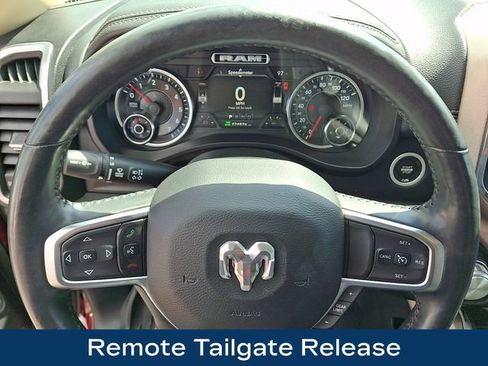 Used 2020 RAM 1500 Laramie AWD/4WD image 4