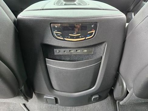 Used 2020 Cadillac Escalade Luxury w/ Escalade Sport Edition RWD image 11