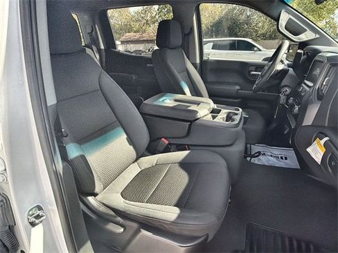 Used 2022 Chevrolet Silverado 1500 Custom w/ Safety Confidence Package image 27