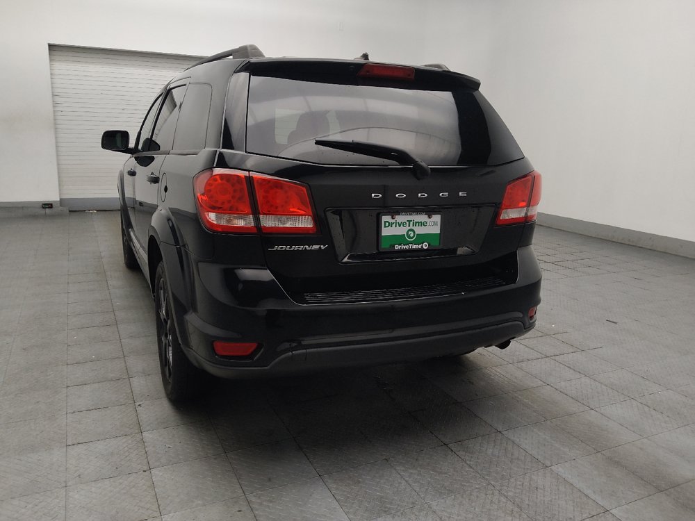 Used 2016 Dodge Journey SXT w/ Blacktop Package FWD image 5