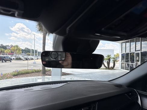 Used 2025 Jeep Grand Cherokee L Laredo RWD image 25