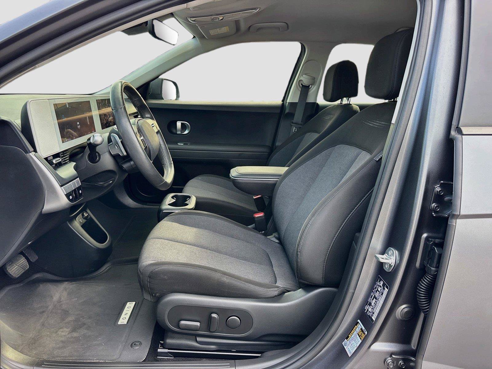 Used 2024 Hyundai Ioniq 5 SEL RWD image 23