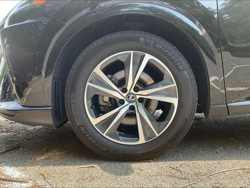 Used 2023 Lexus RX 350 Premium w/ Accessory Package AWD/4WD image 34