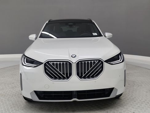 Used 2026 BMW X3 xDrive30i w/ Convenience Package AWD/4WD image 2