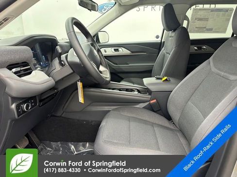 New 2026 Ford Explorer Active image 26