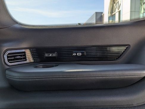 New 2026 Jeep Grand Wagoneer Summit AWD/4WD image 10