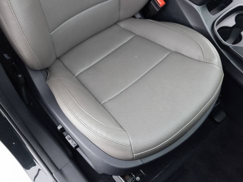 Used 2017 Hyundai Santa Fe Sport AWD/4WD image 25