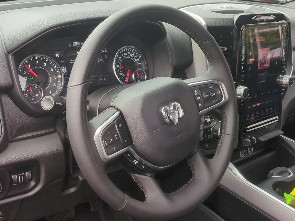Used 2025 RAM 1500 Big Horn AWD/4WD image 14