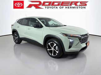 Used 2024 Chevrolet Trax RS w/ Driver Confidence Package FWD video 1