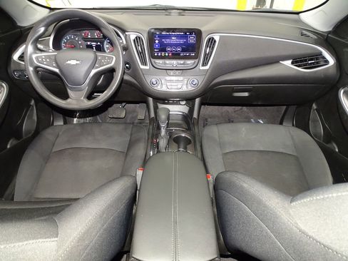Used 2023 Chevrolet Malibu LT image 29