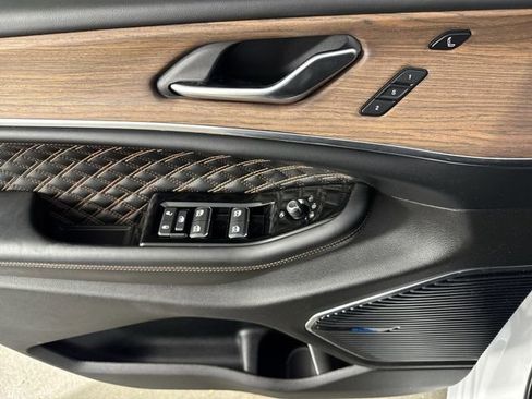 Used 2022 Jeep Grand Cherokee Summit w/ Adv Protech Group IV image 21