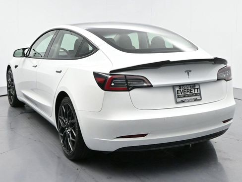 Used 2021 Tesla Model 3 Standard Range Plus RWD image 6