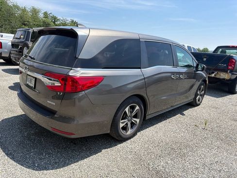 Used 2018 Honda Odyssey Touring image 4