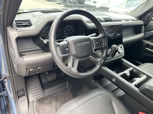 Certified 2026 Land Rover Defender 110 S AWD/4WD image 22