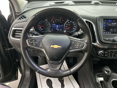 Used 2021 Chevrolet Equinox LT AWD/4WD image 4