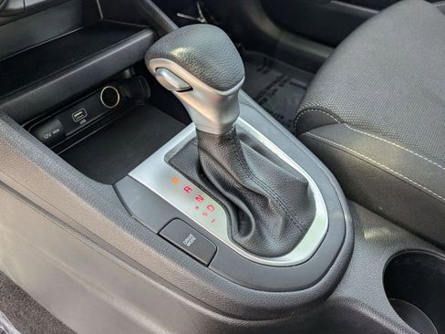 Used 2023 Kia Forte LXS w/ LXS Technology Package FWD image 21