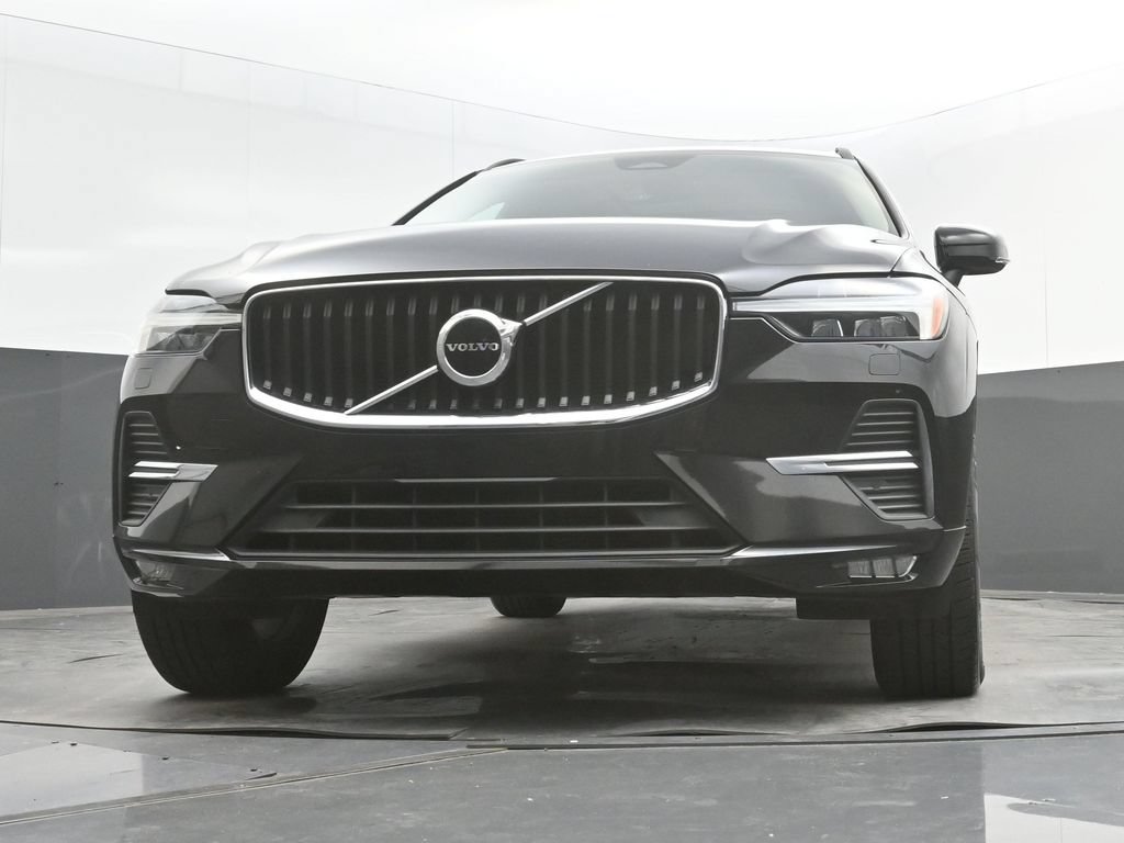 Used 2023 Volvo XC60 B5 Core w/ Climate Package FWD image 37