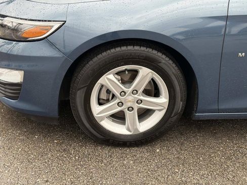 Used 2024 Chevrolet Malibu LT FWD image 5