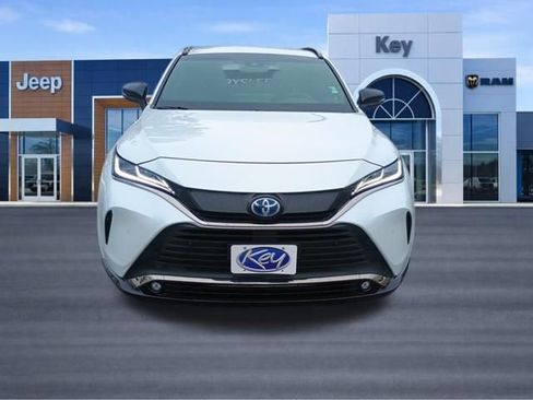 Used 2024 Toyota Venza Nightshade AWD/4WD image 9