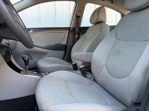 Used 2016 Hyundai Accent SE FWD image 13