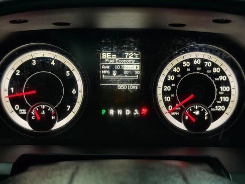 Used 2014 RAM 1500 Express AWD/4WD image 27