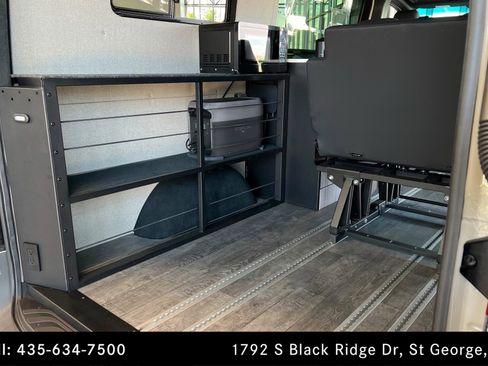 Used 2025 Mercedes-Benz Sprinter 2500 image 14