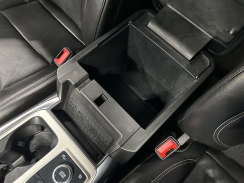 Certified 2023 Ford Explorer Limited image 17