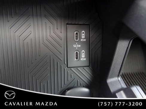 Used 2024 Toyota Tacoma TRD Off-Road w/ TRD Off Road Premium Package AWD/4WD image 38