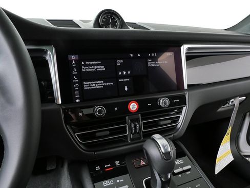 New 2026 Porsche Macan S image 13