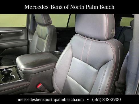 Used 2025 Chevrolet Tahoe RST w/ Comfort Package RWD image 11