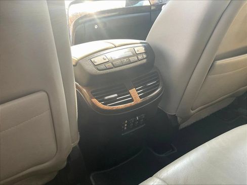 Used 2011 Acura MDX w/ Advance & Entertainment AWD/4WD image 10