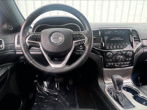 Used 2022 Jeep Grand Cherokee Limited w/ Trailer Tow Group IV image 6