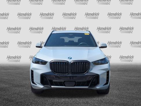 Certified 2025 BMW X5 xDrive50e w/ M Sport Package AWD/4WD image 3